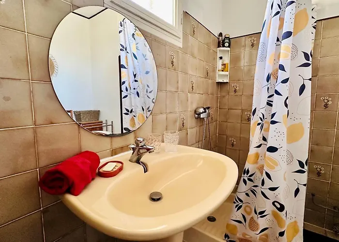 Camelia Yourhosthelper 別荘